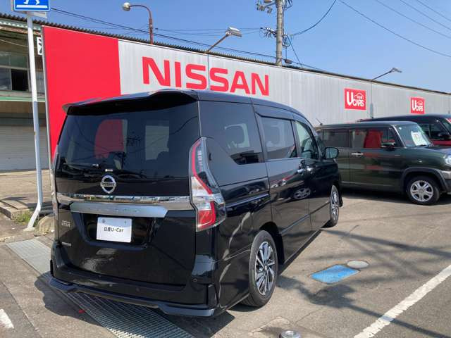 セレナ2.0 ハイウェイスターV