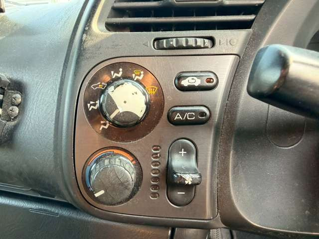 �C�ɂȂ邨�Ԃ�����܂�����E�̓d�b�ԍ����璼�ڂ��X�ɂ��₢���킹���������B�x�����@����ԗ����A��Ԃ܂łȂ�ł������������Ē����܂��B�X�^�b�t�ꓯ���A�����҂����Ă���܂��B