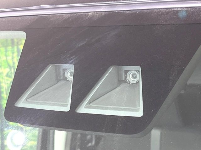 �y�X�}�[�g�A�V�X�g�z���s���ɑO���̎ԗ�����F�����A�Փ˂������Ȏ��͌x��ƃu���[�L�ŏՓˉ���Ɣ�Q�y�����A�V�X�g�B�����S�Ƀh���C�u�����y���݂��������܂��B