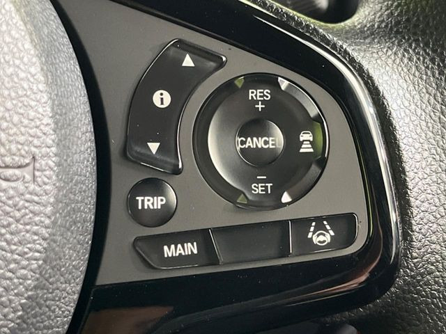 �y�A�_�v�e�B�u�N���[�Y�R���g���[���z�������H�ł̒��������s���y��!!�����ő��x��ۂN���[�Y�R���g���[�����A�Փˌy���V�X�e���ƘA�g���A�O���̎ԗ������m���ĎԊԂ�ۂ悤�ɑ��x���߂��Ă���܂�!!