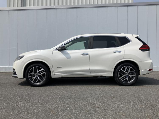 エクストレイル2.0 モード・プレミア ハイブリッド