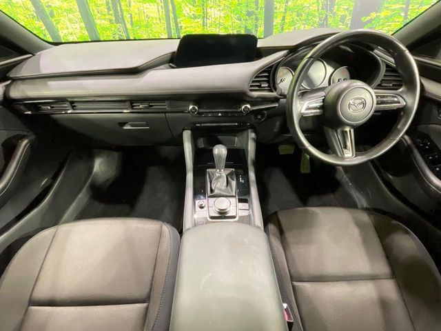 MAZDA3ファストバック1.8 XD プロアクティブ ツーリング セレクション