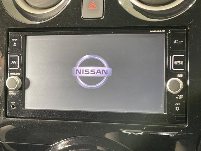 �y�����i�r�z�l�C�̏����i�r�𑕔����Ă���܂��B�i�r�̎g���₷���͂������A�I�[�f�B�I�@�\���[��!�L�����v�◷�s�͂������A�ʋ΂┃�����ȂǕ��i�̃h���C�u���y�����Ȃ�͂���