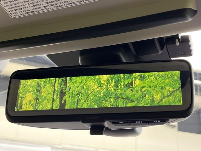 �y�X�}�[�g�����r���[�~���[�z��Ȃ̑傫�ȉו��⓯��҂Ō�����m�F���Â炢���ł����S!�J�������B�e�����ԗ�����̉f�������[���~���[���ɕ\���B�N���A�Ȏ��E�ŏ󋵂̊m�F���\�ł�!