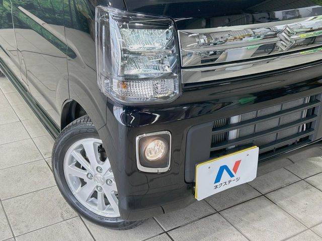 �yLED�w�b�h���C�g�z���V����ԑ��s�����ǍD�Ȏ��E���m�ۂ����S���ĉ^�]�ł��鍂�P�xLED�w�b�h���C�g�𑕔�!�_�����x�������A����d�͂��}�����Ă��܂��B