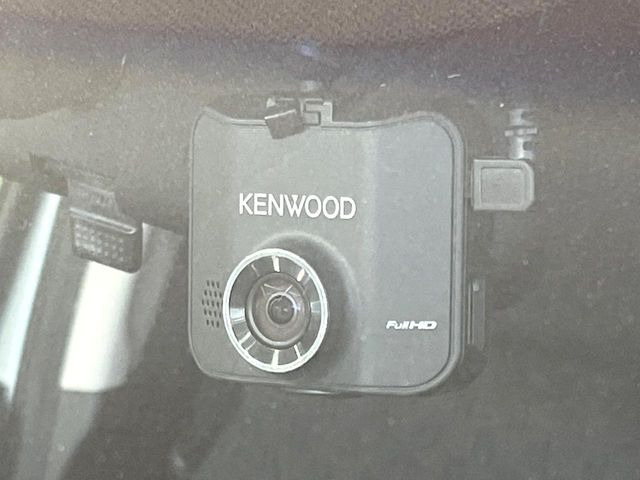 �y�h���C�u���R�[�_�[�z���S�E���S�ȃJ�[���C�t�ɕK�{�̃h���C�u���R�[�_�[�𑕔�!���s���͂������A������^�]�⎖�̂ɑ��������ۂ̏󋵂��f���ŋL�^���A����̃��X�N�ɔ����܂��B