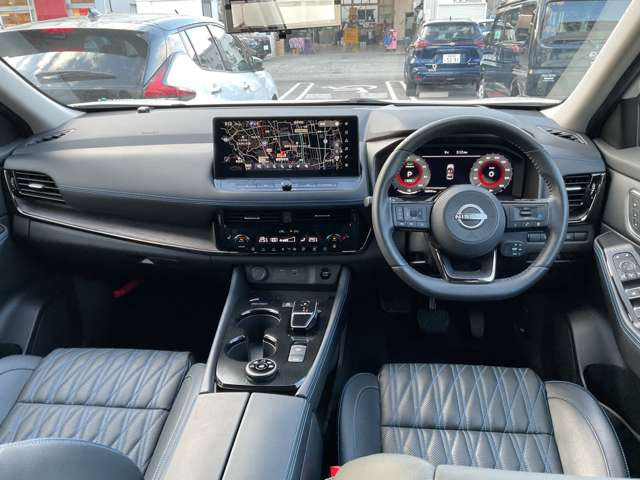 エクストレイル1.5 AUTECH アドバンスド パッケージ e-4ORCE 4WD