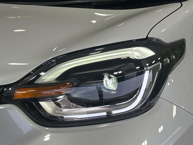 �yLED�w�b�h���C�g�z���V����ԑ��s�����ǍD�Ȏ��E���m�ۂ����S���ĉ^�]�ł��鍂�P�xLED�w�b�h���C�g�𑕔�!�_�����x�������A����d�͂��}�����Ă��܂��B