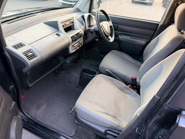 �C�ɂȂ邨�Ԃ�����܂�����E�̓d�b�ԍ����璼�ڂ��X�ɂ��₢���킹���������B�x�����@����ԗ����A��Ԃ܂łȂ�ł������������Ē����܂��B�X�^�b�t�ꓯ���A�����҂����Ă���܂��B