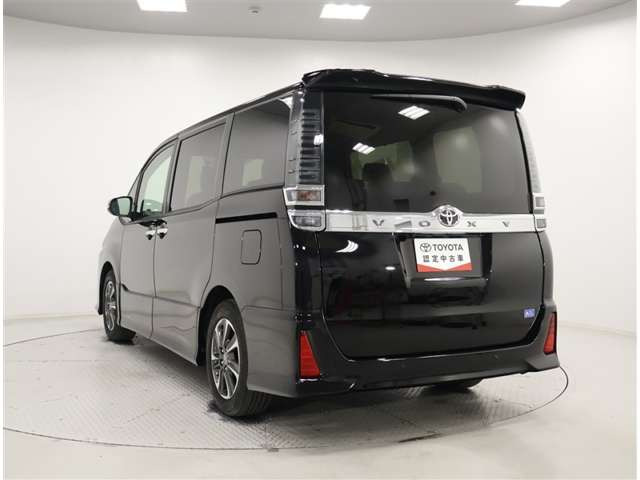 ヴォクシー2.0 ZS 煌III