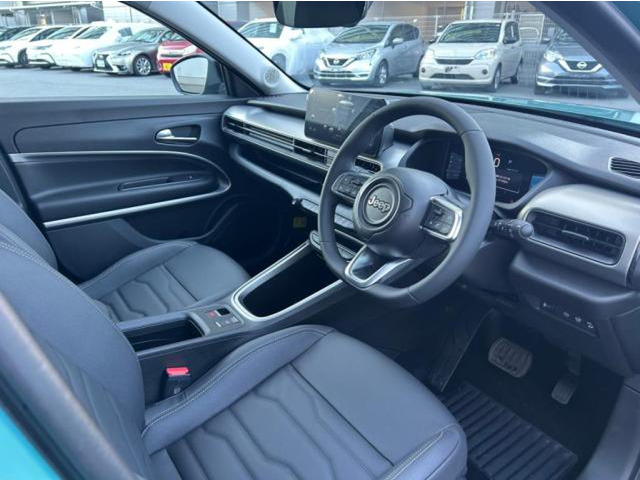 アベンジャーフル エレクトリック アルティテュード レイク