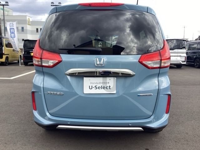 フリード1.5 ハイブリッド クロスター ホンダセンシング