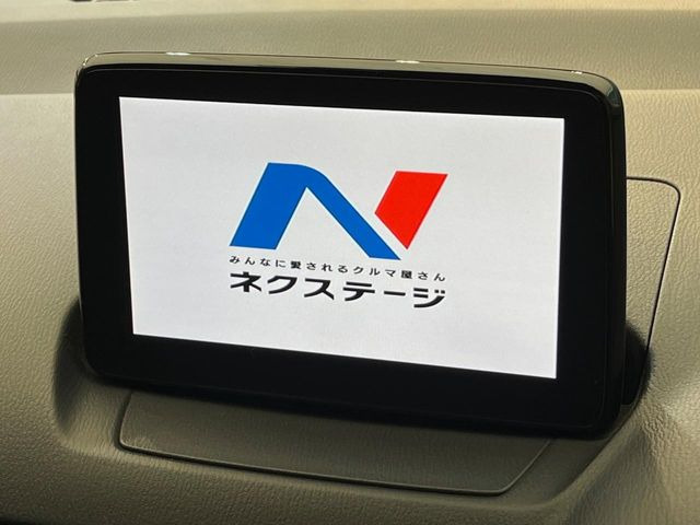 �y�����i�r�z�l�C�̏����i�r�𑕔����Ă���܂��B�i�r�̎g���₷���͂������A�I�[�f�B�I�@�\���[��!�L�����v�◷�s�͂������A�ʋ΂┃�����ȂǕ��i�̃h���C�u���y�����Ȃ�͂���