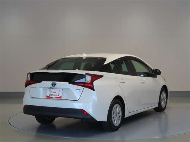 プリウス1.8 S セーフティ プラスII