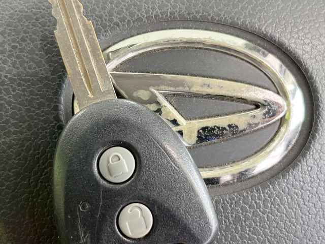 ミライースX メモリアルエディション