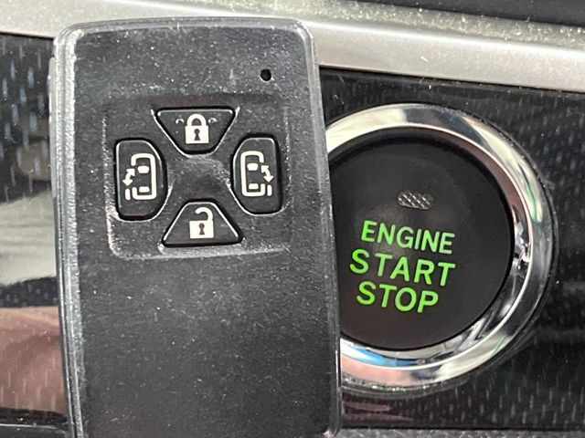 �y�����p���[�X���C�h�h�A�z�X�}�[�g�L�[��^�]�Ȃ̃X�C�b�`�Ō�ȗ����X���C�h�h�A�̊J���\���d��������͂����ăh�A���J����K�v�������A�����Ȃ��q�l�ł��ȒP�ɊJ���߂ł����K�ł���