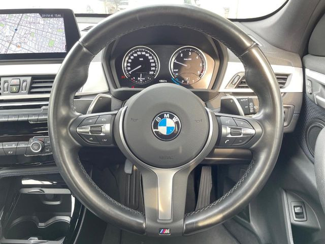 ���n���h�����̃X�������Ȃ��A���ꂢ�ȏ�Ԃ��ێ����Ă���܂��B�e�X�C�b�`���̓�����m�F�ς݂ł��B