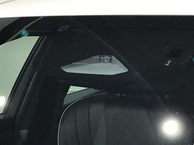 クラウンクロスオーバー2.5 G アドバンスト レザー パッケージ E-Four 4WD