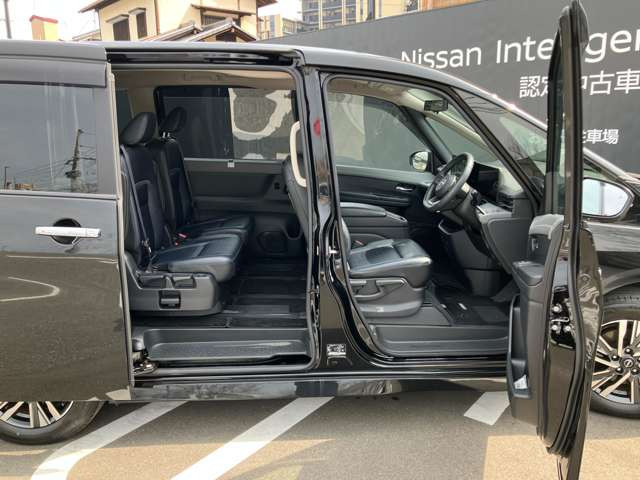 セレナ1.4 e-POWER ルキシオン