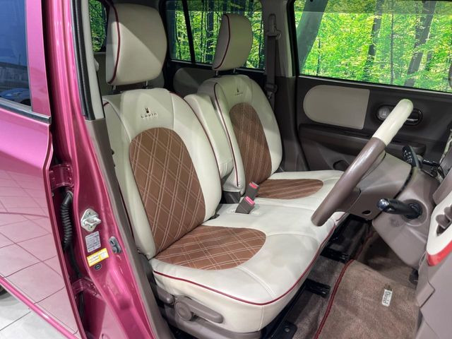 【シートヒーター】寒い日に重宝するシートヒーター!エアコンより早く温まってくれるので寒がりの人も安心ですね♪エアコンの温風は乾燥するから苦手、という方にもをおすすめです。