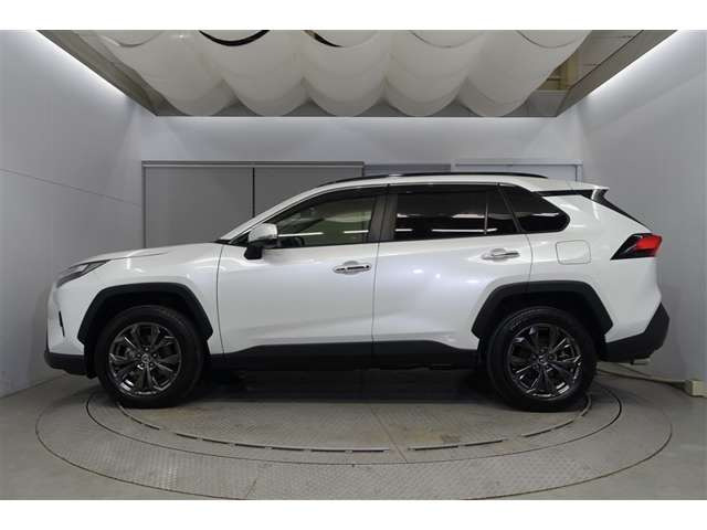 RAV42.5 ハイブリッド G E-Four 4WD