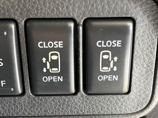 �y�����p���[�X���C�h�h�A�z�X�}�[�g�L�[��^�]�Ȃ̃X�C�b�`�Ō�ȗ����X���C�h�h�A�̊J���\���d��������͂����ăh�A���J����K�v�������A�����Ȃ��q�l�ł��ȒP�ɊJ���߂ł����K�ł���