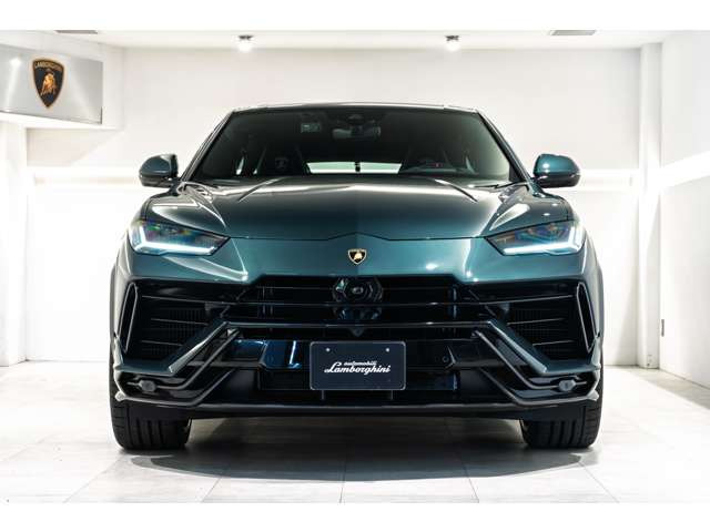 ウルスペルフォルマンテ 4WD