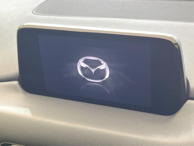 �y�}�c�_�R�l�N�g�i�r�z�ԓ��̕��͋C�Ƀ}�b�`������̌^�^�C�v�̃i�r�B�e����q�ݒ��Bluetooth�Đ����A�l�X�ȋ@�\���y���߂܂��B�����I�ȃ_�C�������삪�\�ŁA�g��������ǍD�ł��B