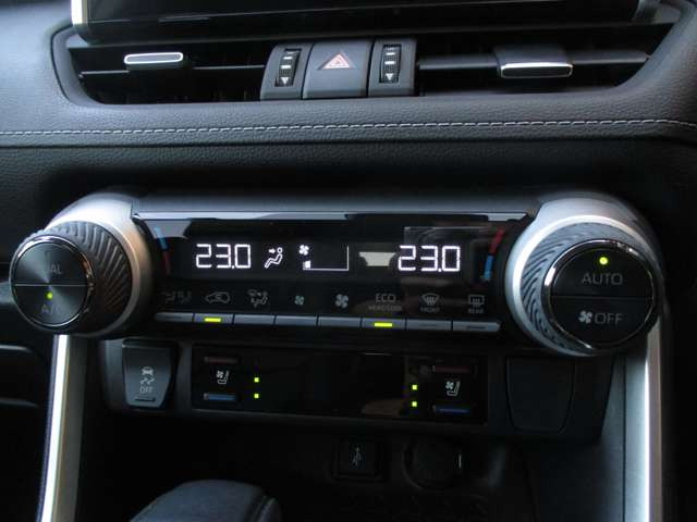 純正DA・全方位M・フルセグ・Carplay・ETC・サンルーフ・黒革ベンチレーション・ステアヒーター・M付きPシート・Pバックドア・AC100V/1500W・純正18AW・ドラレコ・PCS・LCC・LTA・BSM