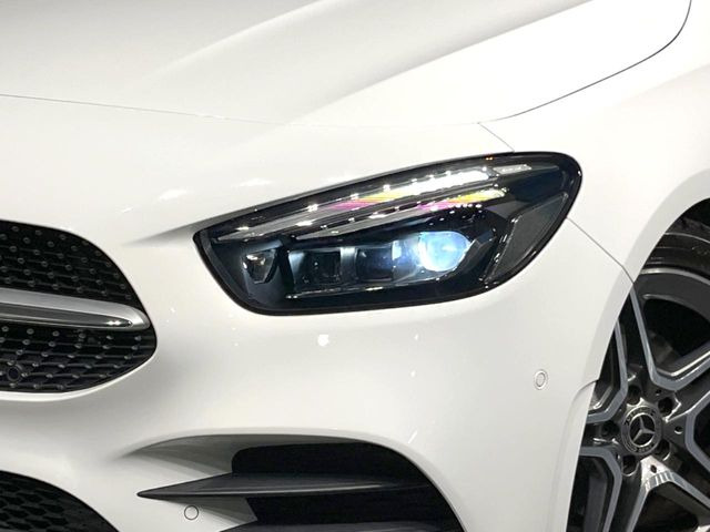 ��LED�w�b�h���C�g:��ԑ��s�����ǍD�Ȏ��E���m�ۂ����S���ĉ^�]�ł��鍂�P�xLED�w�b�h���C�g�𑕔�!�_�����x�������A����d�͂��}�����Ă��܂��B