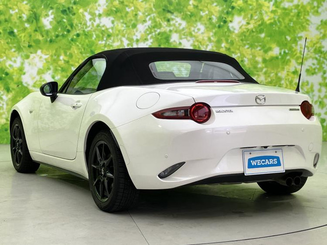 ロードスター1.5 S レザーパッケージ ホワイトセレクション