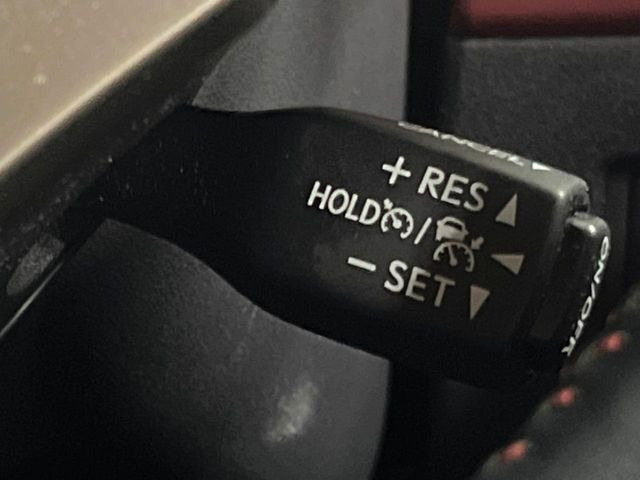 �y���[�_�[�N���[�Y�R���g���[���z�������H�ł̒��������s���y��!!�����ő��x��ۂN���[�Y�R���g���[�����A�Փˌy���V�X�e���ƘA�g���A�O���̎ԗ������m���ĎԊԂ�ۂ悤�ɑ��x���߂��Ă���܂�!!