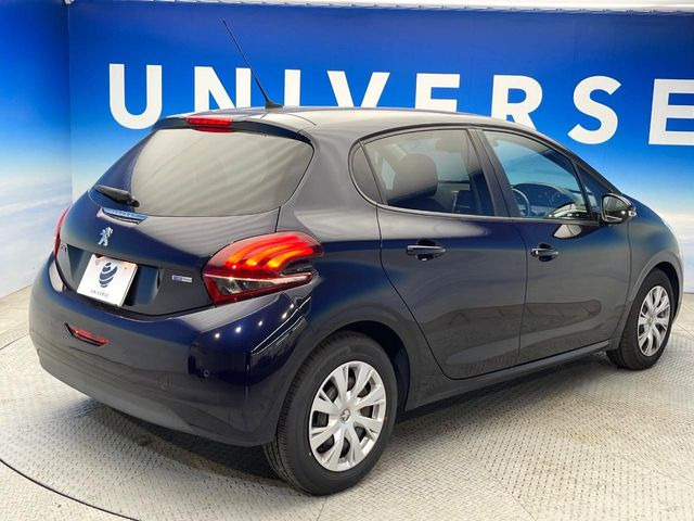 ●YANASEオートシステムズとの提携によって実現した高品質修理ネットワーク!大切なお車だから、万が一の修理でも「純正品質」をご提供。当店でご購入いただくお車にはメリットが数多くあります