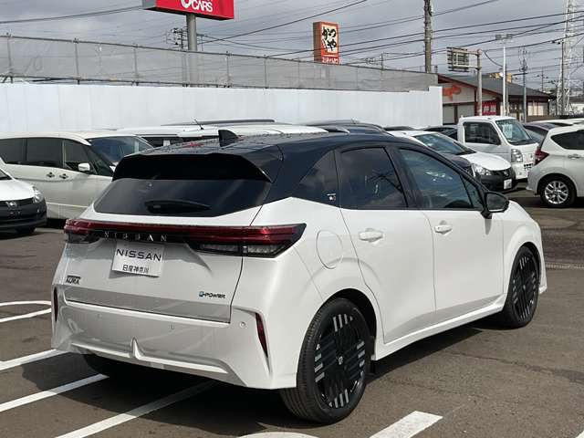 ノートオーラ1.2 G レザーエディション