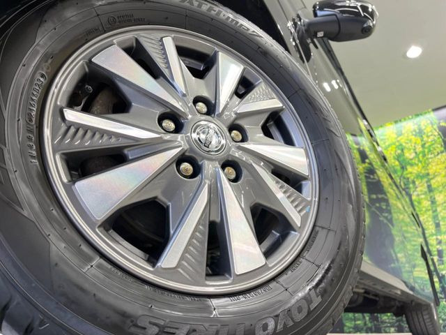 �y����15�C���`�A���~�z�C�[���z�O�ςɃ}�b�`���������A���~�z�C�[���𑕒����Ă���܂��B�e��ЊO�A���~�z�C�[����A�X�^�b�h���X�^�C�����戵�����Ă���܂��B���񂲑��k����������