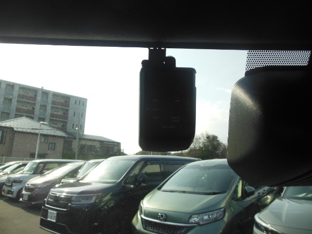 N-VAN e:e: ファン