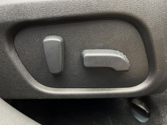 �y�p���[�V�[�g�z�X�C�b�`��ŊȒP�ɃV�[�g�̔��������\!�d��������͂�����܂���!���K�ȃV�[�g�|�W�V�����ɃZ�b�g���āA���K�ȃh���C�u�����y���݂��������B