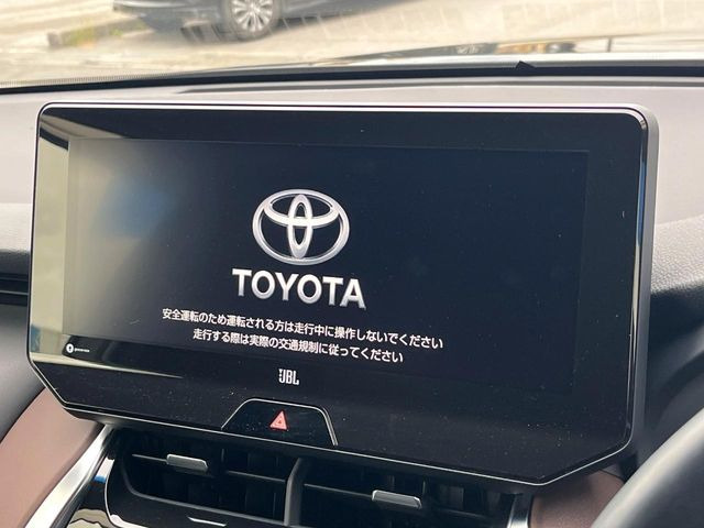 �y�����i�r�z�l�C�̏����i�r�𑕔����Ă���܂��B�i�r�̎g���₷���͂������A�I�[�f�B�I�@�\���[��!�L�����v�◷�s�͂������A�ʋ΂┃�����ȂǕ��i�̃h���C�u���y�����Ȃ�͂���