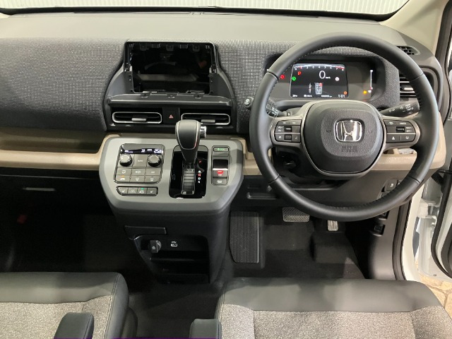 フリード1.5 エアー EX