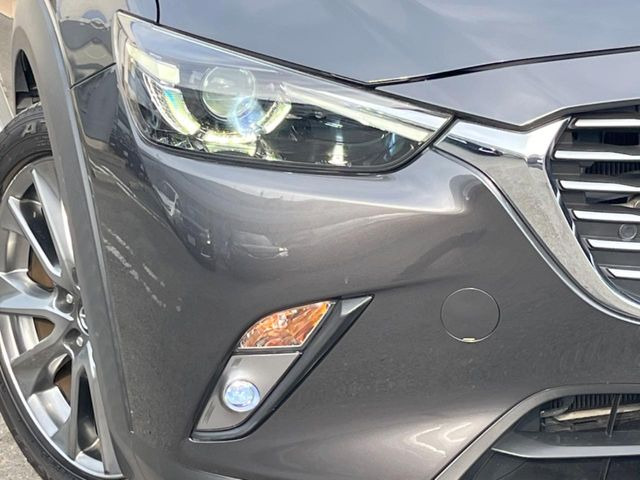 �yLED�w�b�h���C�g�z���V����ԑ��s�����ǍD�Ȏ��E���m�ۂ����S���ĉ^�]�ł��鍂�P�xLED�w�b�h���C�g�𑕔�!�_�����x�������A����d�͂��}�����Ă��܂��B