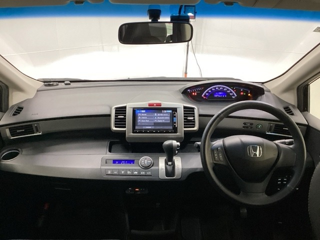 フリード1.5 G エアロ