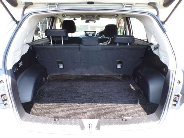 �����g�p�ԁE�f�B�[�[���E�y�g���b�N�E�L�����s���O�J�[�E�h���t�g�ԁE�����ԗ��E�ԃC�X�E�Ⓚ�ԁELPG�E�ړ��̔��ԁE�����W���E���ԁE�o�X�E�L�b�`���J�[�E���p�ԃn�C���[�t�E�d�C�����Ԃ̔̔������������܂�