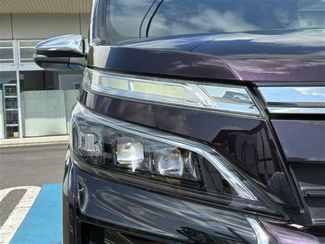 ヴォクシー2.0 ZS