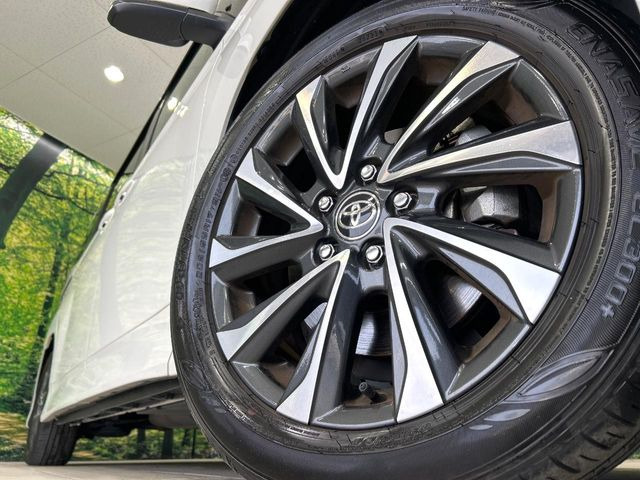 �y����17�C���`�A���~�z�C�[���z�O�ςɃ}�b�`���������A���~�z�C�[���𑕒����Ă���܂��B�e��ЊO�A���~�z�C�[����A�X�^�b�h���X�^�C�����戵�����Ă���܂��B���񂲑��k����������