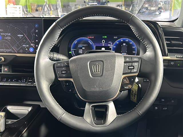 クラウンスポーツ2.5 Z E-Four 4WD