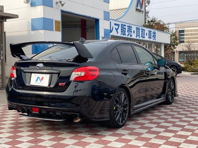 ☆全国のネクステージからお取り寄せが可能※!遠方の店舗に展示してあるクルマが気になる場合も、最寄りの店舗でご覧いただくことが可能です!是非私たちに要望をお聞かせください!※別途費用