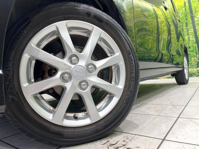 �y����14�C���`�A���~�z�C�[���z�O�ςɃ}�b�`���������A���~�z�C�[���𑕒����Ă���܂��B�e��ЊO�A���~�z�C�[����A�X�^�b�h���X�^�C�����戵�����Ă���܂��B���񂲑��k����������