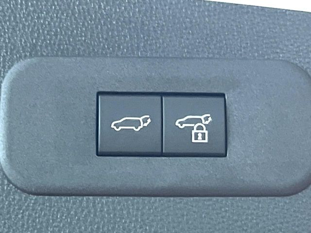 �y�p���[�o�b�N�h�A�z�X�}�[�g�L�[��^�]�Ȃ̃{�^�������������Ń��A�Q�[�g�������ŊJ���܂�!�ו��������Ă��鎞��A�����ʒu�ɂ���o�b�N�h�A��߂�ۂɕ֗��ȋ@�\�ł���