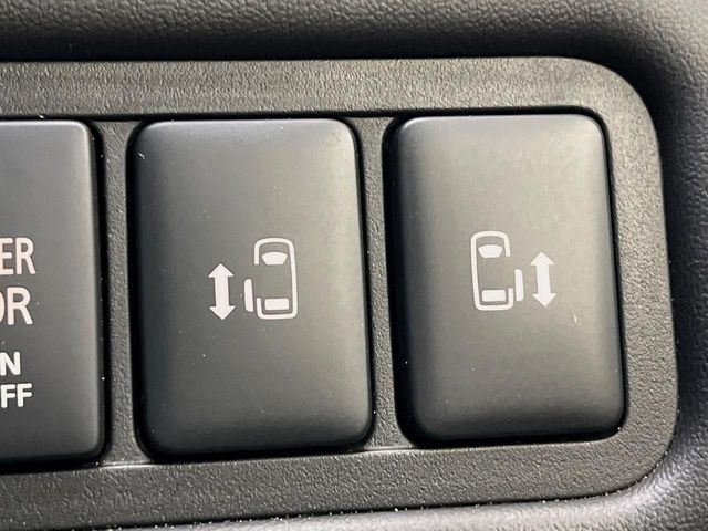 �y�����p���[�X���C�h�h�A�z�X�}�[�g�L�[��^�]�Ȃ̃X�C�b�`�Ō�ȗ����X���C�h�h�A�̊J���\���d��������͂����ăh�A���J����K�v�������A�����Ȃ��q�l�ł��ȒP�ɊJ���߂ł����K�ł���