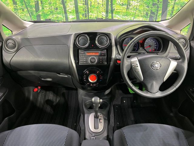 ノート1.2 X FOUR エアロスタイル 4WD